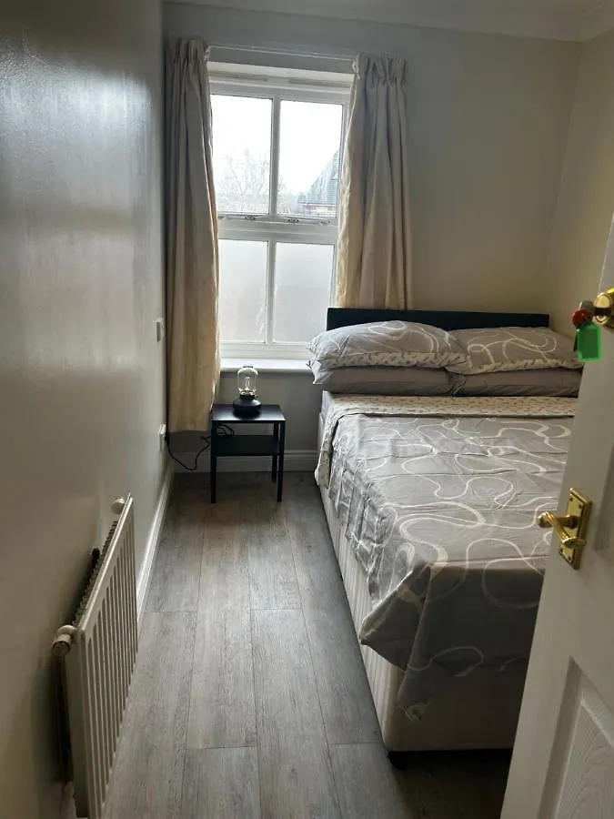 Private Room In Family Home Bournemouth